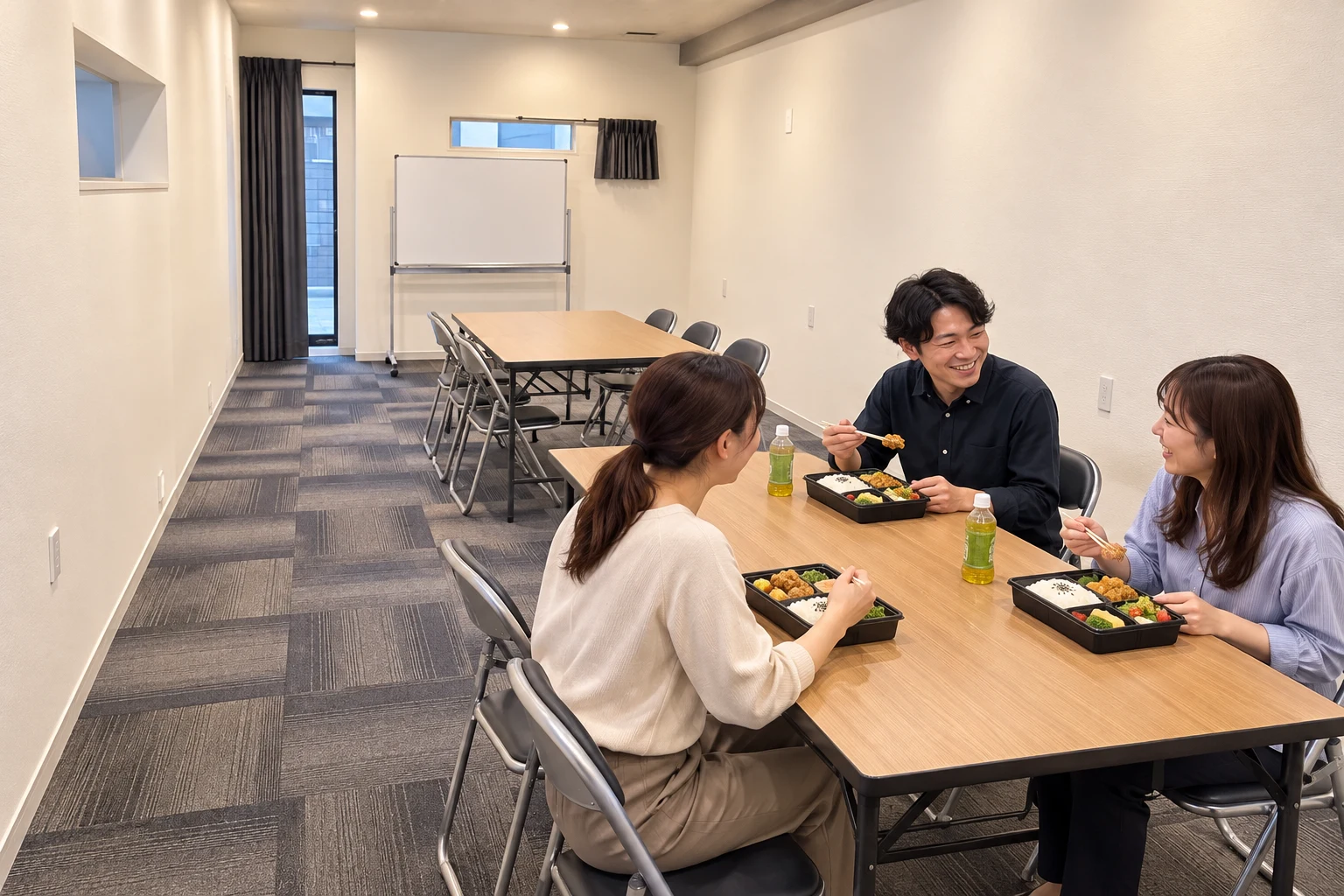 食事を囲む集まりのイメージ